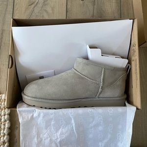 BRAND NEW Ugg Ultra Mini